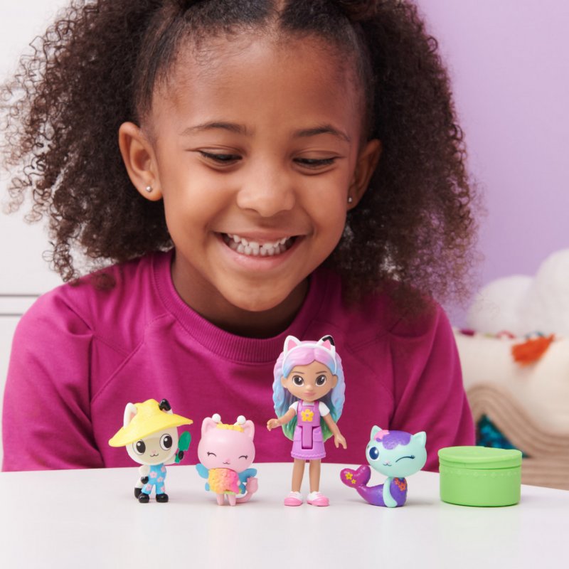 Gabby's Dollhouse , Gabby and Friends Figure Set with Rainbow Gabby ...